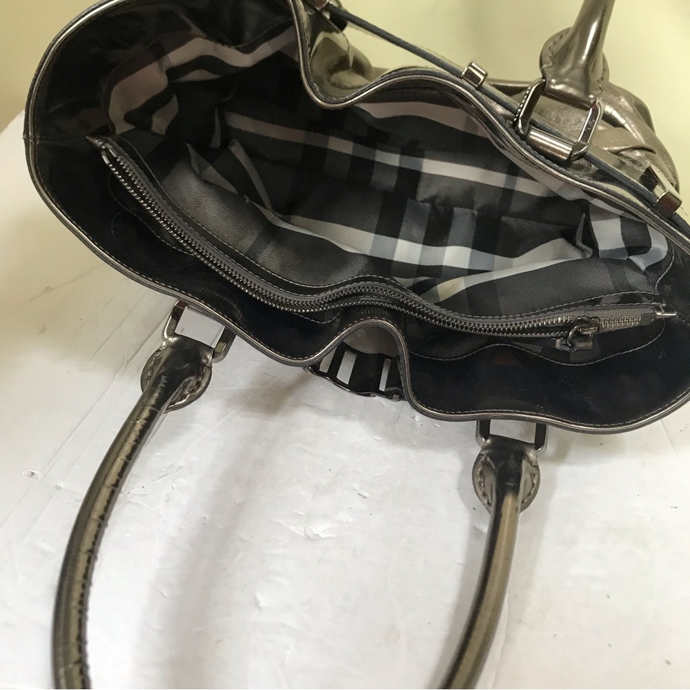 Burberry Knotted Healy Tote Leather Metallic Shoulder Bag Nova Check Handbag Zip - Picture 11 of 16